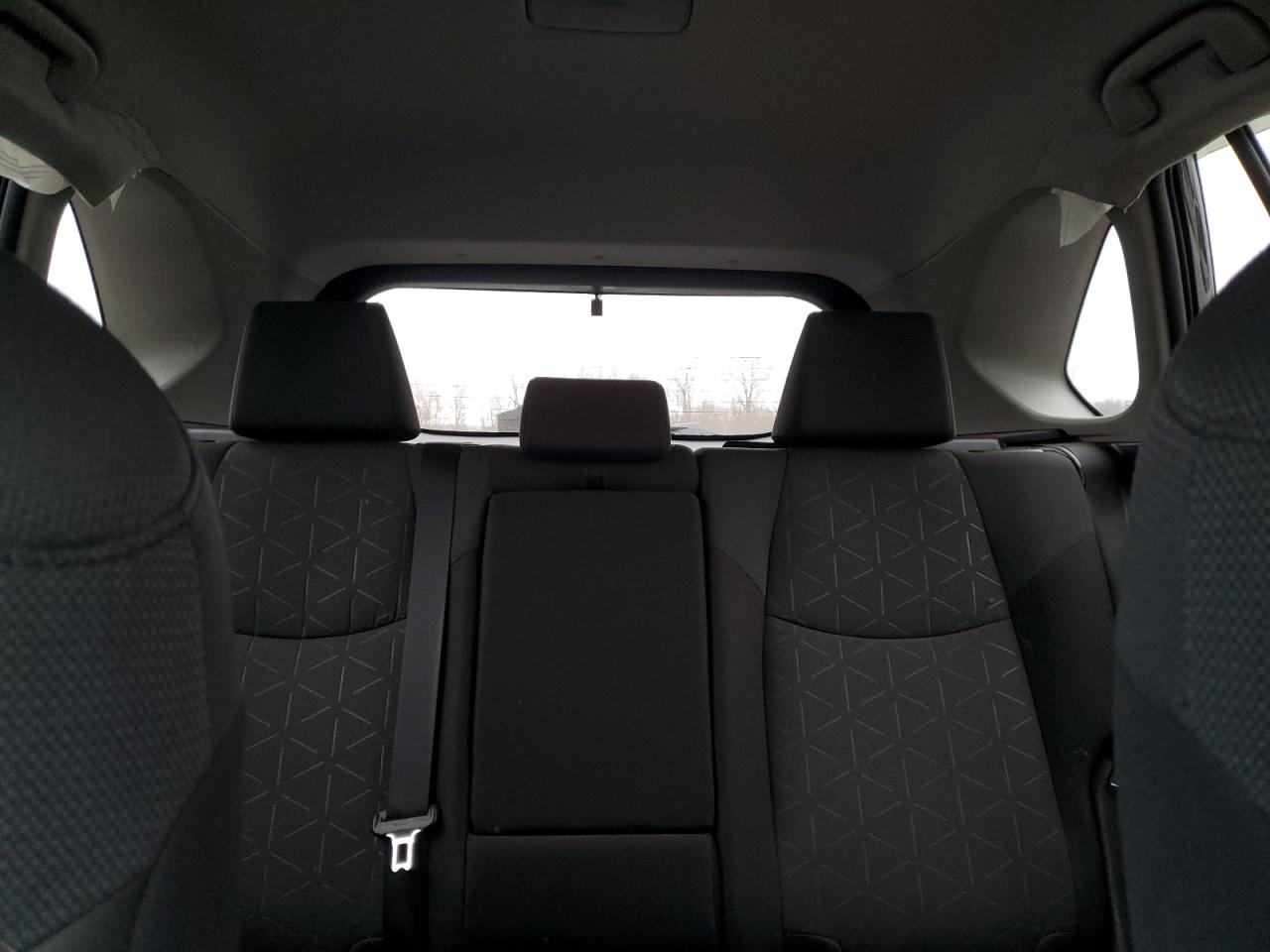 2022 Toyota RAV 4 - Image 10