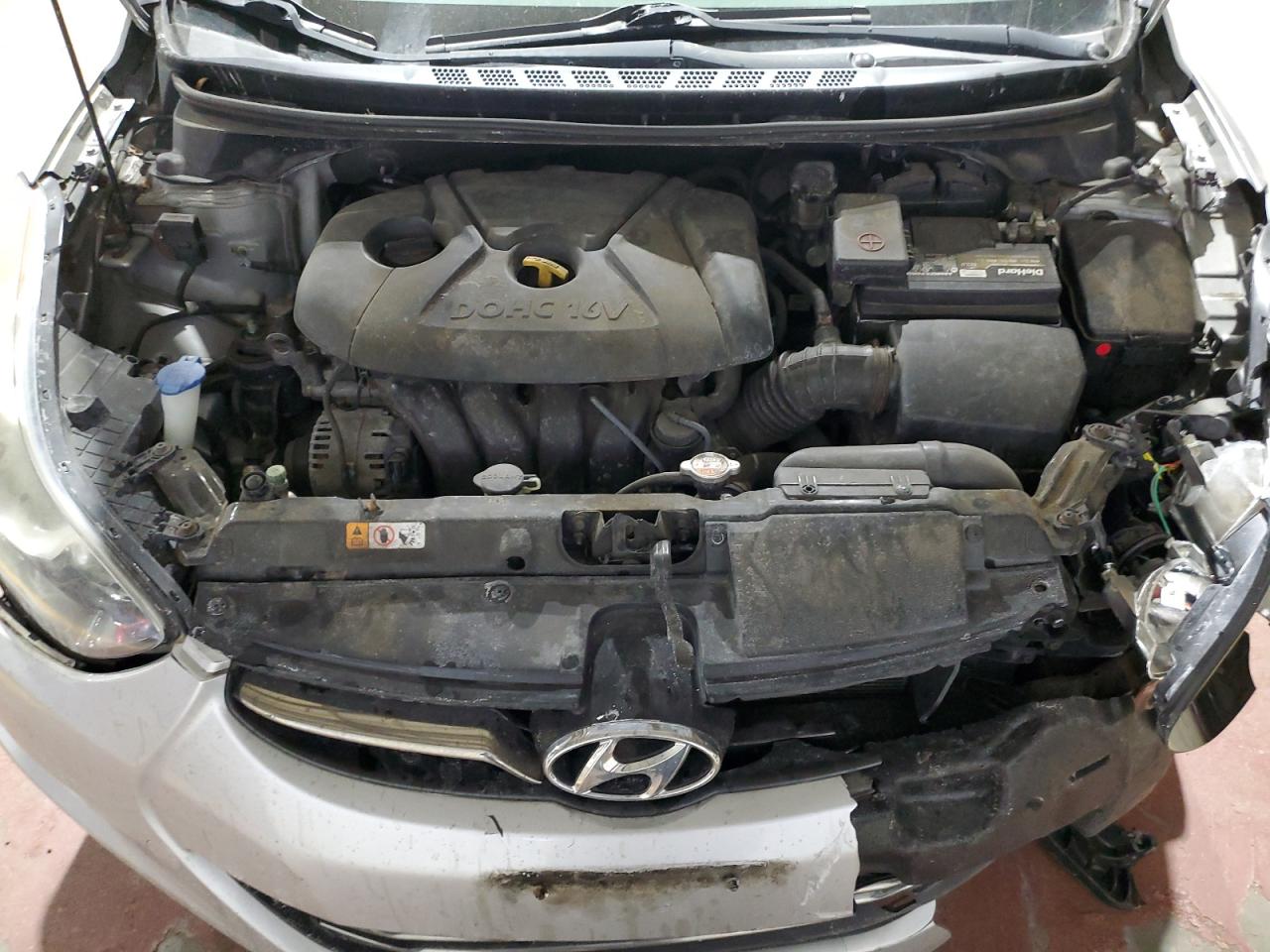 2013 Hyundai Elantra - Image 11