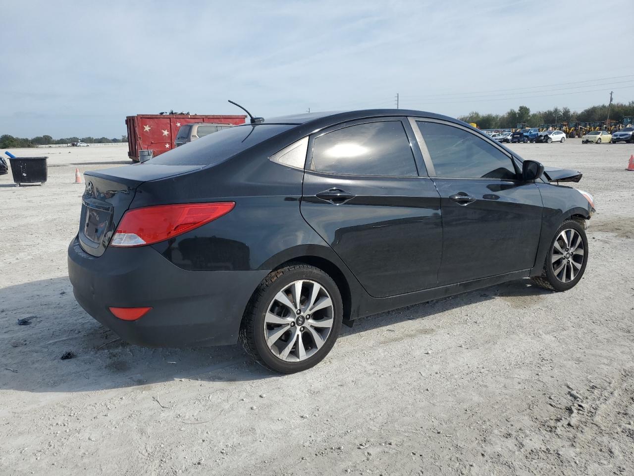2016 Hyundai Accent - Image 3