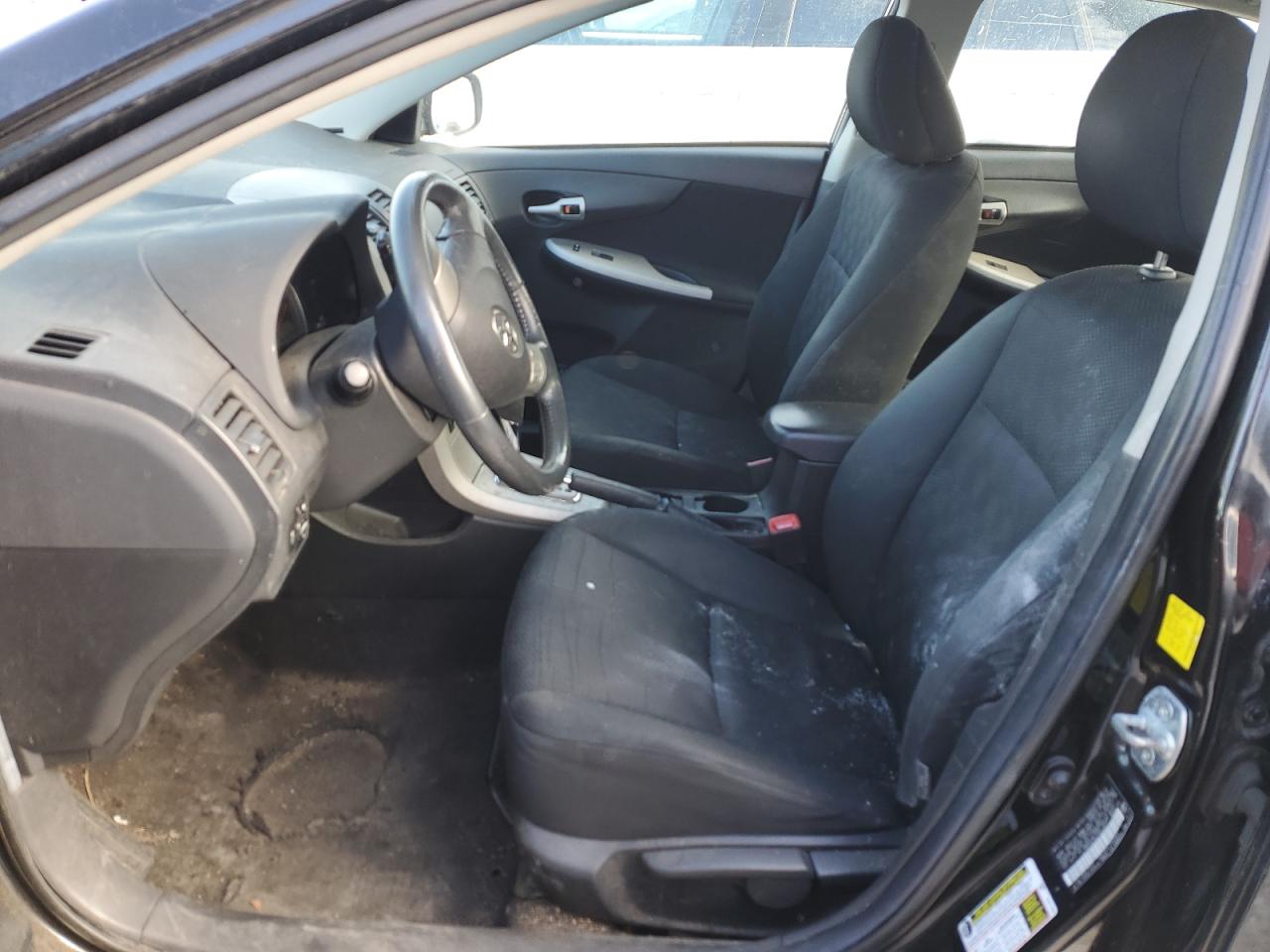 2010 Toyota Corolla - Image 7