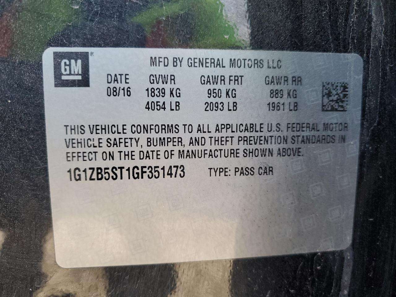 2016 Chevrolet Malibu - Image 12