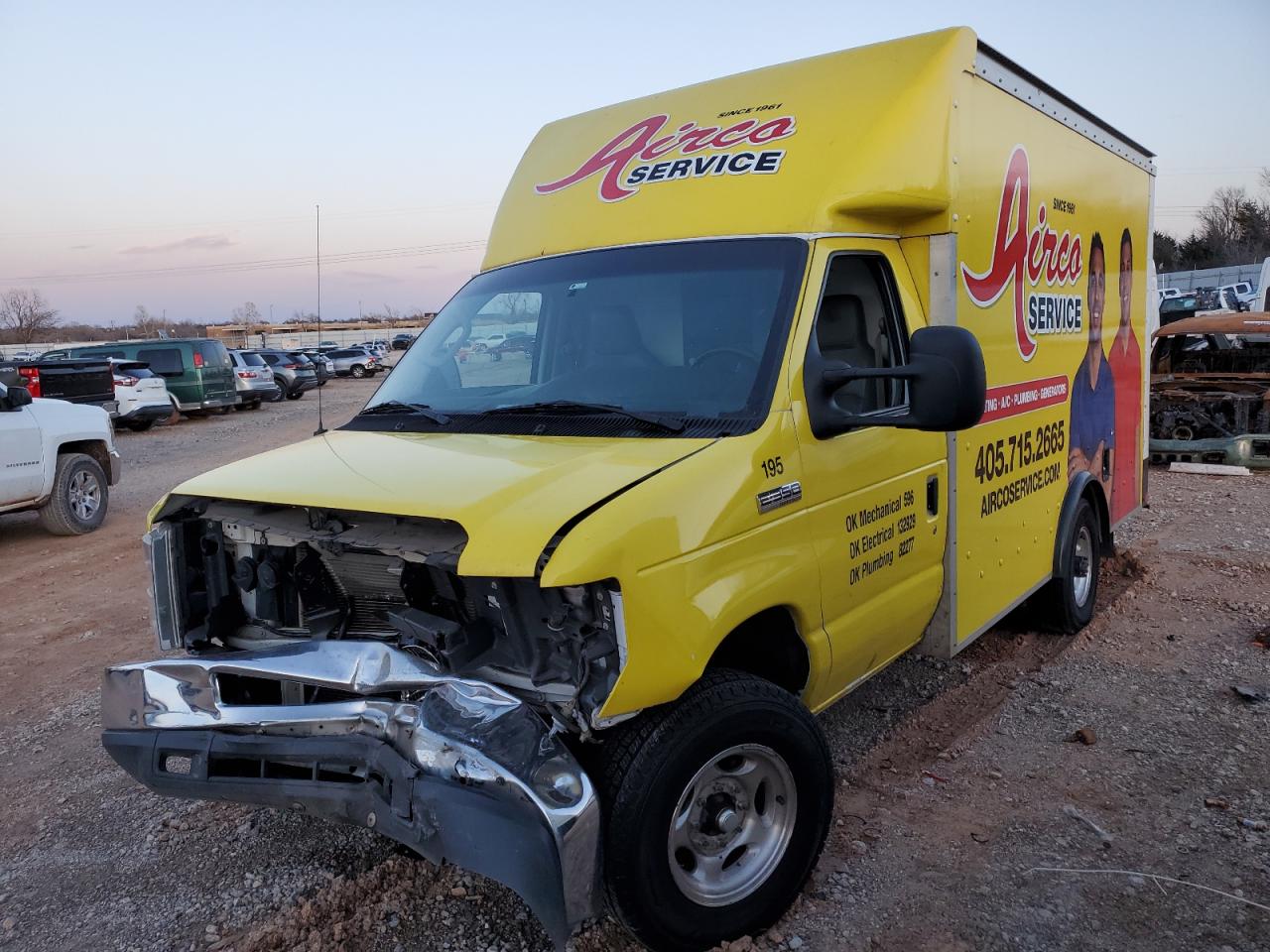 2016 Ford Econoline E350 Super Duty Cutaway Van en Venta en Oklahoma City, OK - Front End