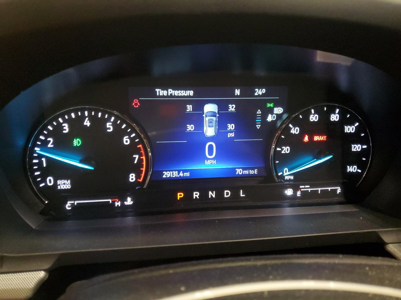 2022 Ford Explorer - Image 9