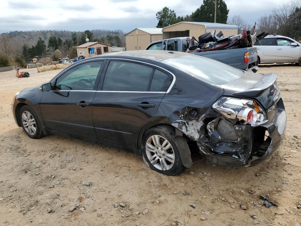 2011 Nissan Altima - Image 2