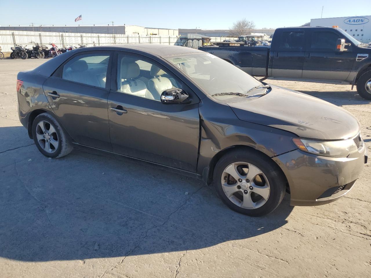 2010 Kia Forte - Image 4