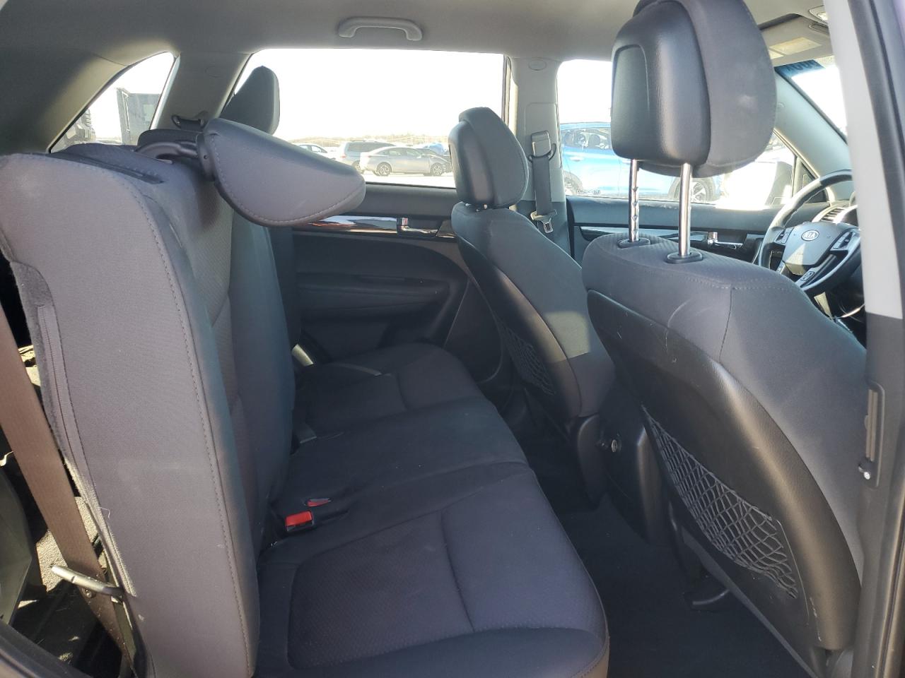 2011 Kia Sorento - Image 11