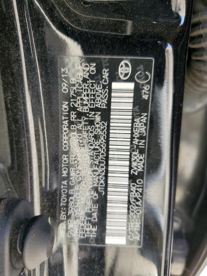 2013 Toyota Prius - Image 12
