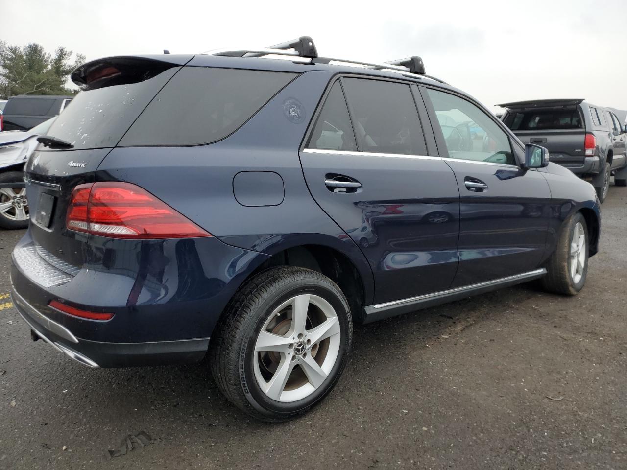 2017 Mercedes-Benz GLE - Image 3