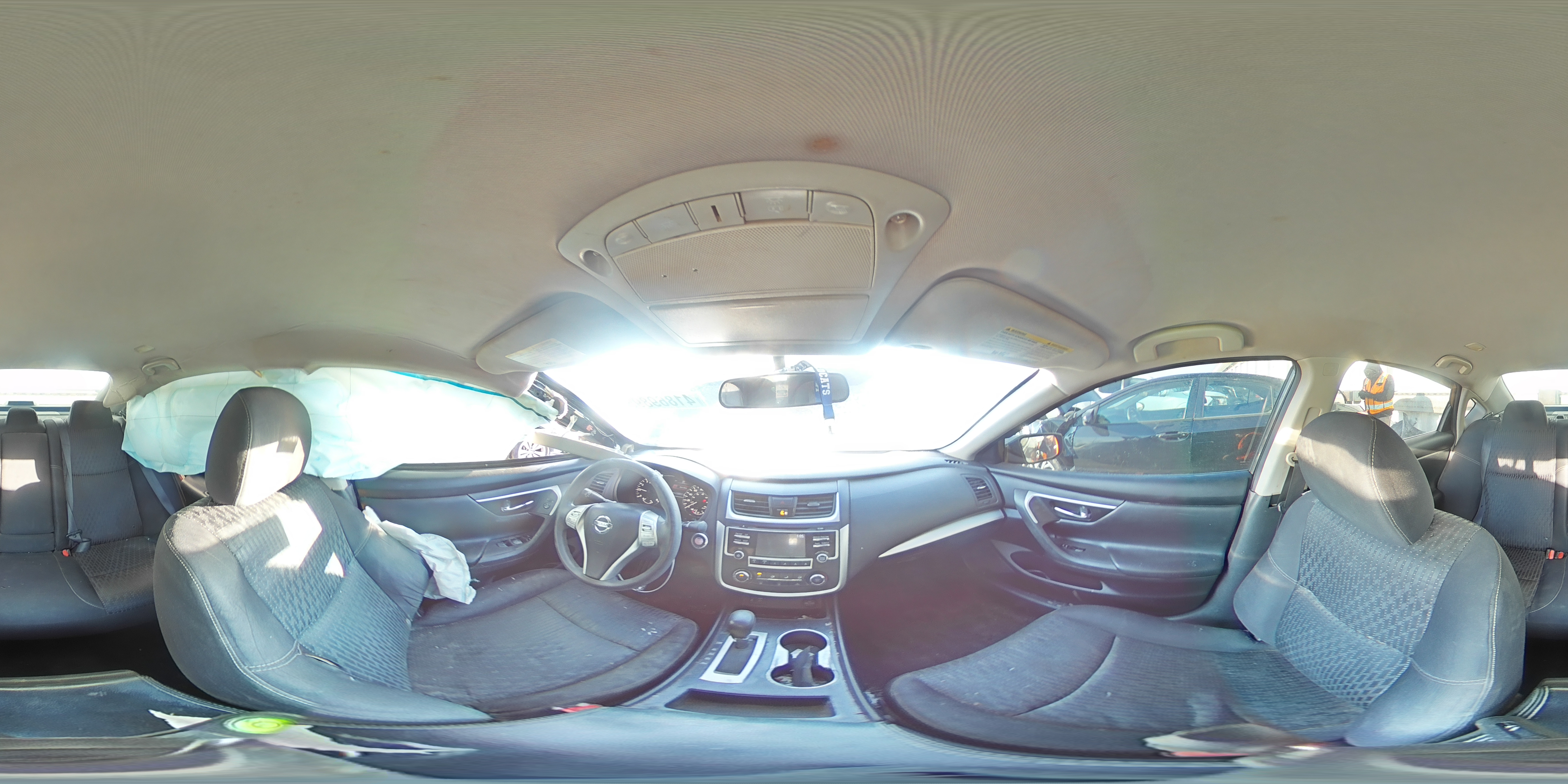 2016 Nissan Altima - Image 13
