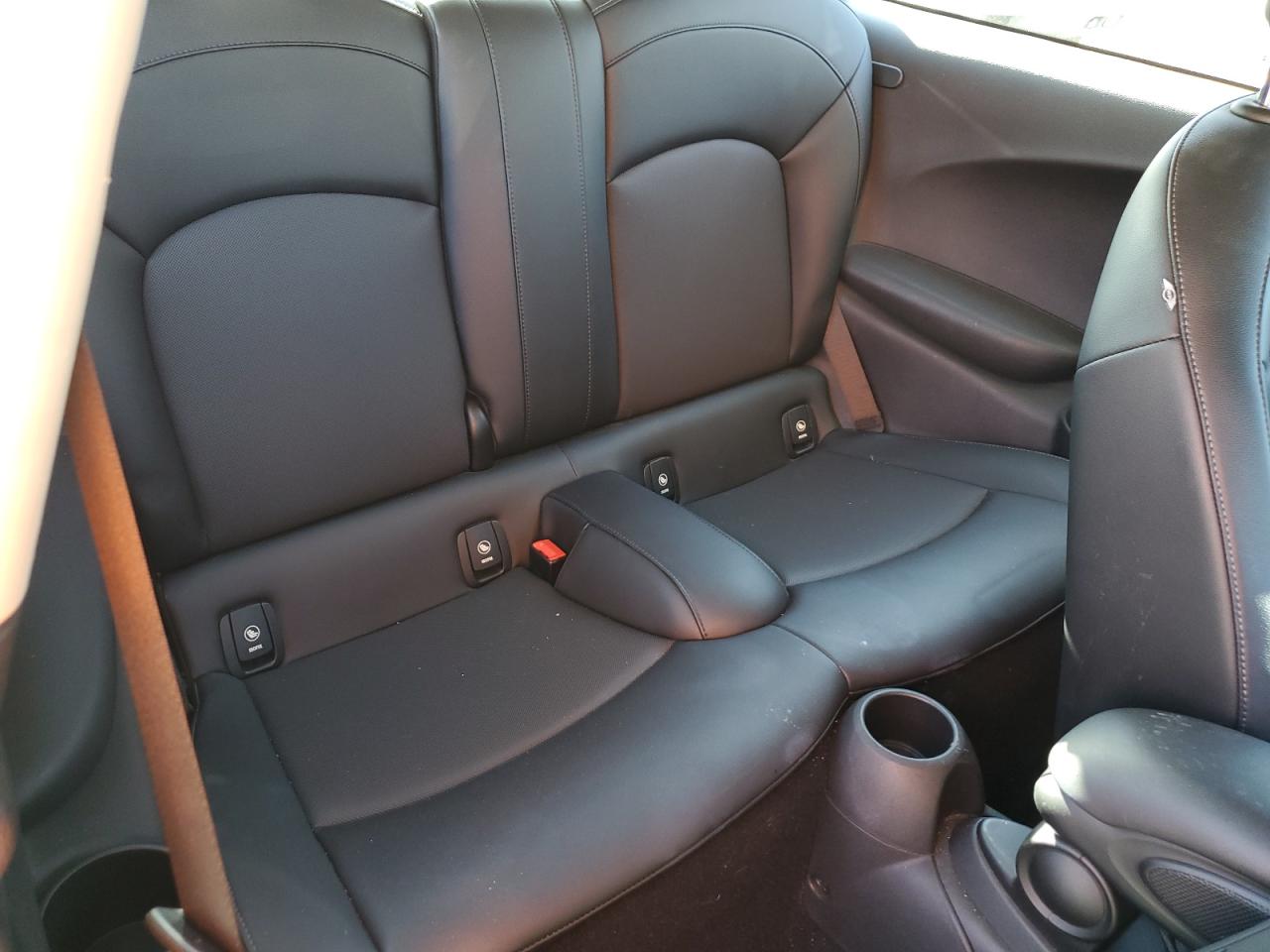 2015 MINI Cooper - Image 10