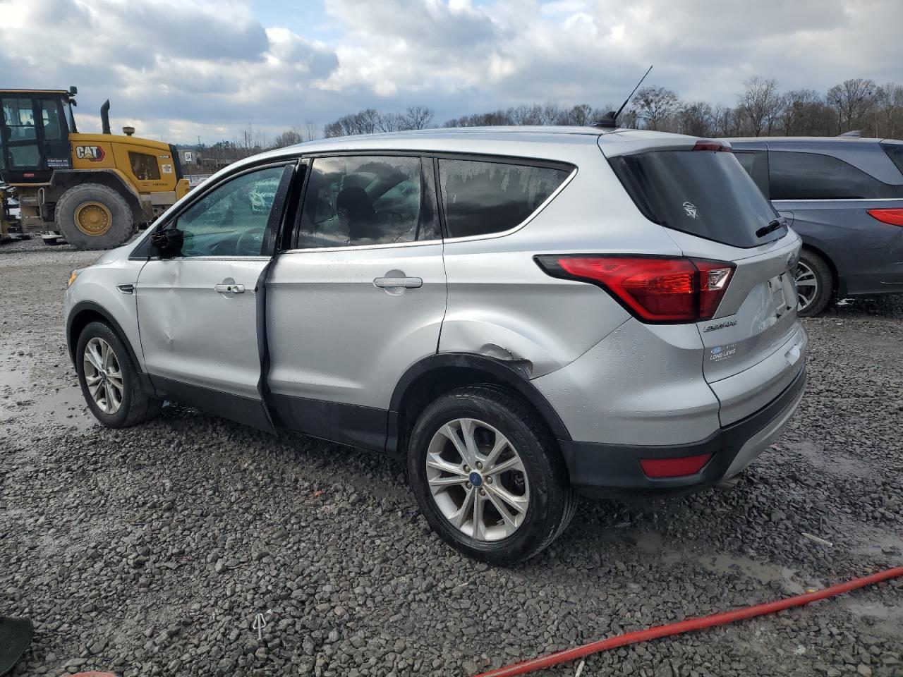 2019 Ford Escape - Image 2