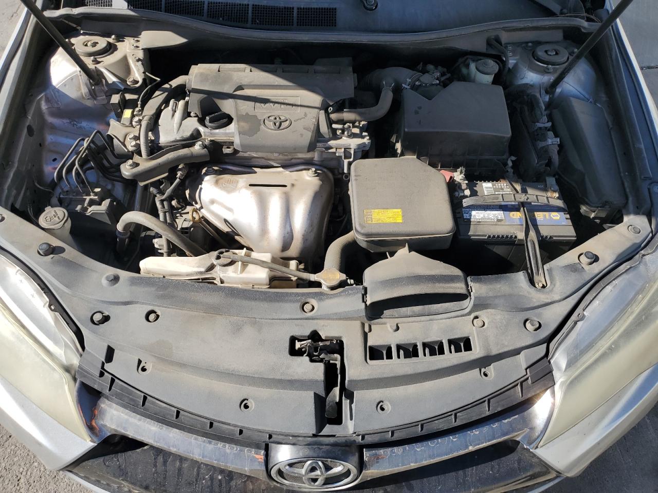 2015 Toyota Camry - Image 11