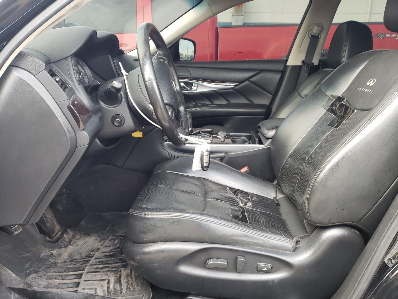 2014 Infiniti Q70 - Image 7