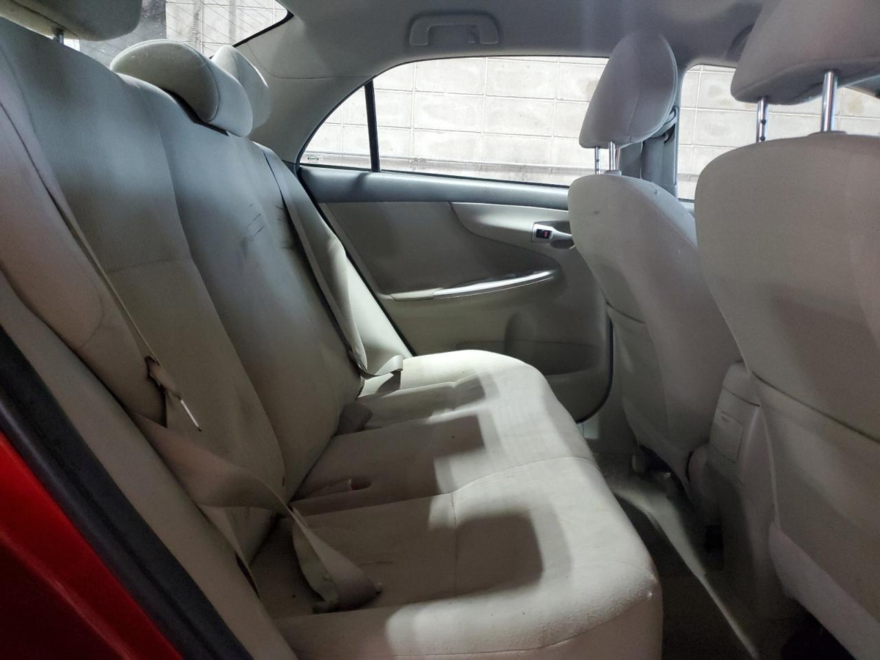 2010 Toyota Corolla - Image 10
