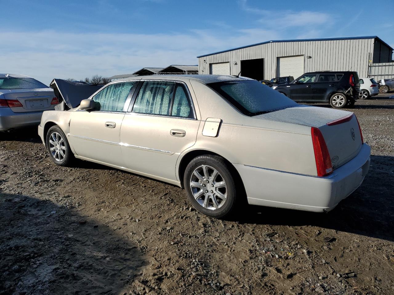 2008 Cadillac DTS - Image 2