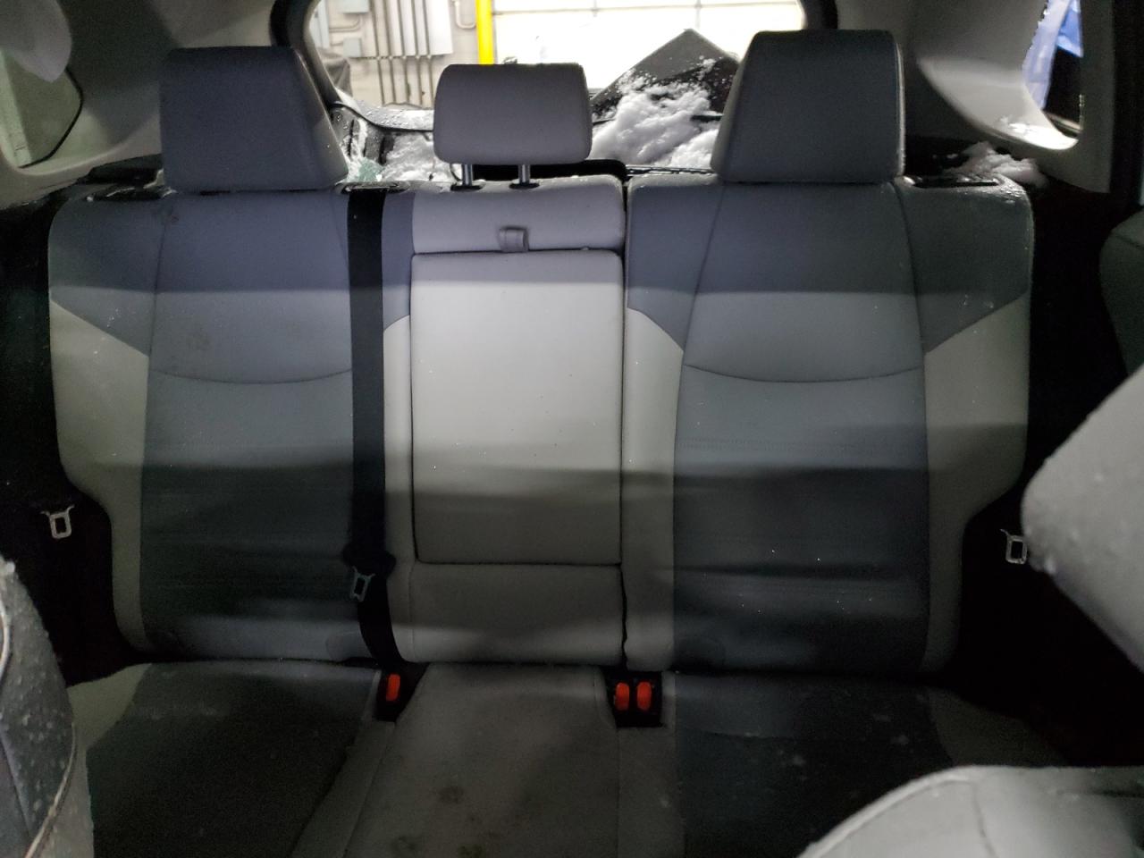 2021 Toyota RAV 4 - Image 10