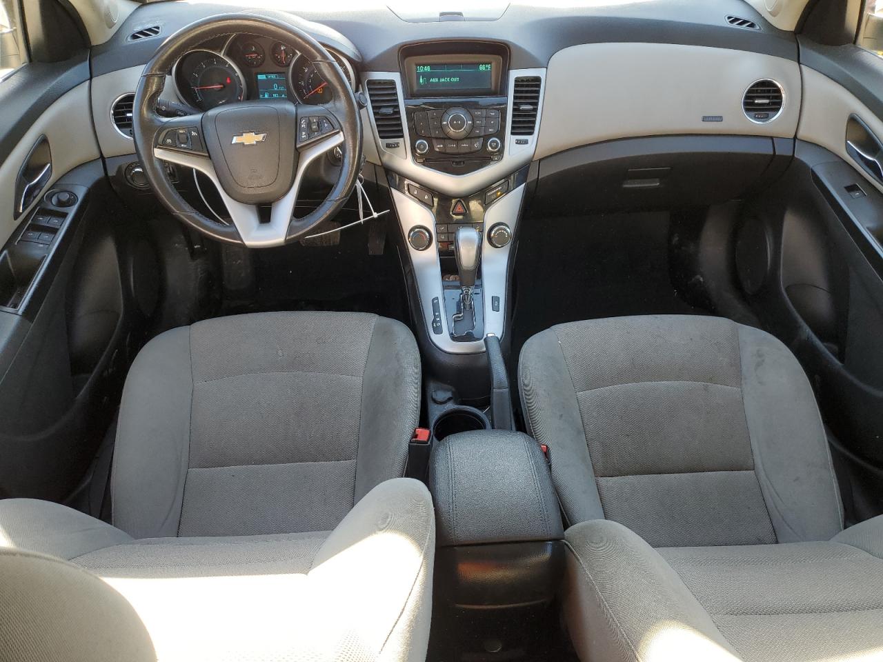 2014 Chevrolet Cruze - Image 8