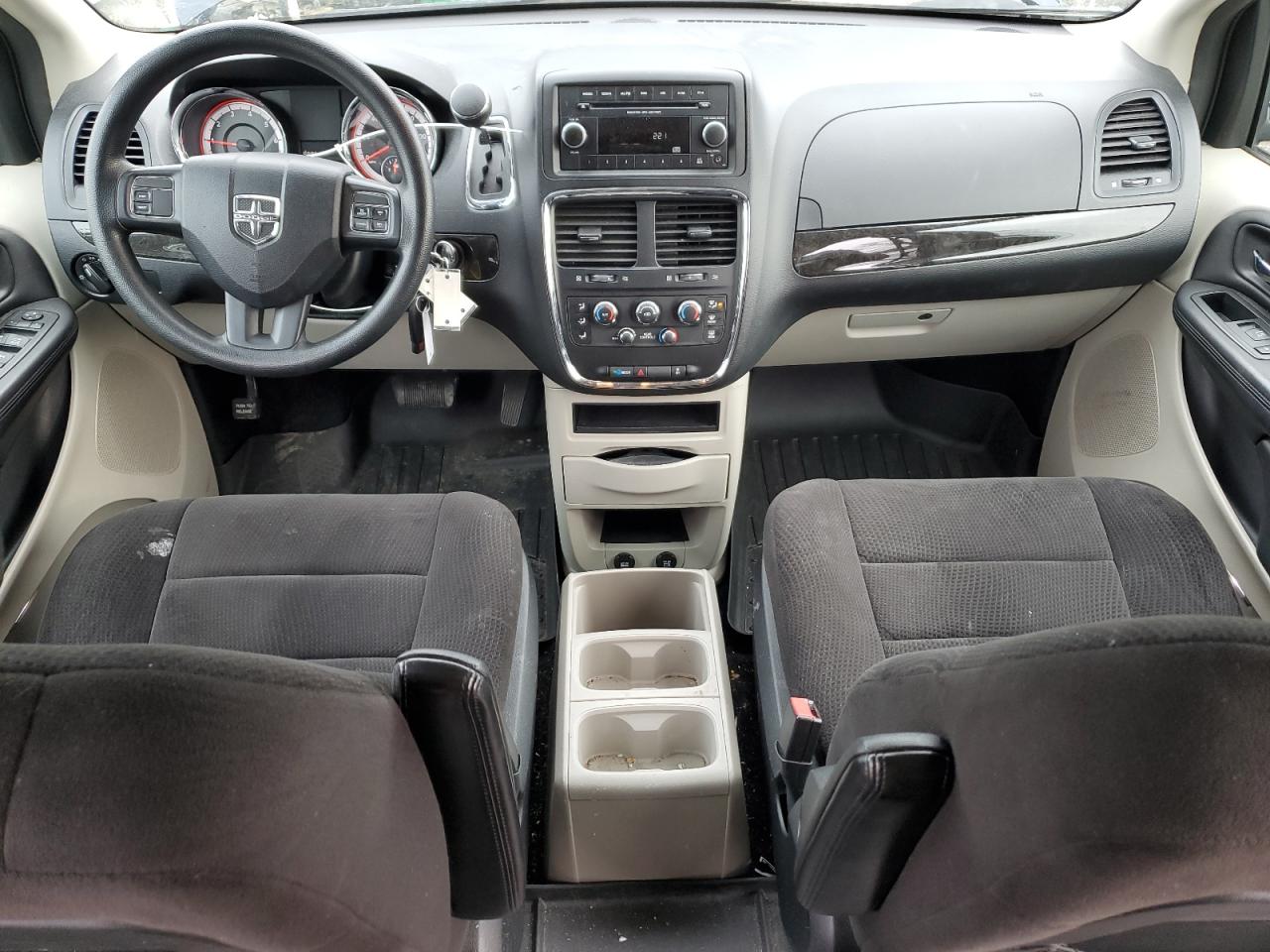 2012 Dodge Caravan - Image 8