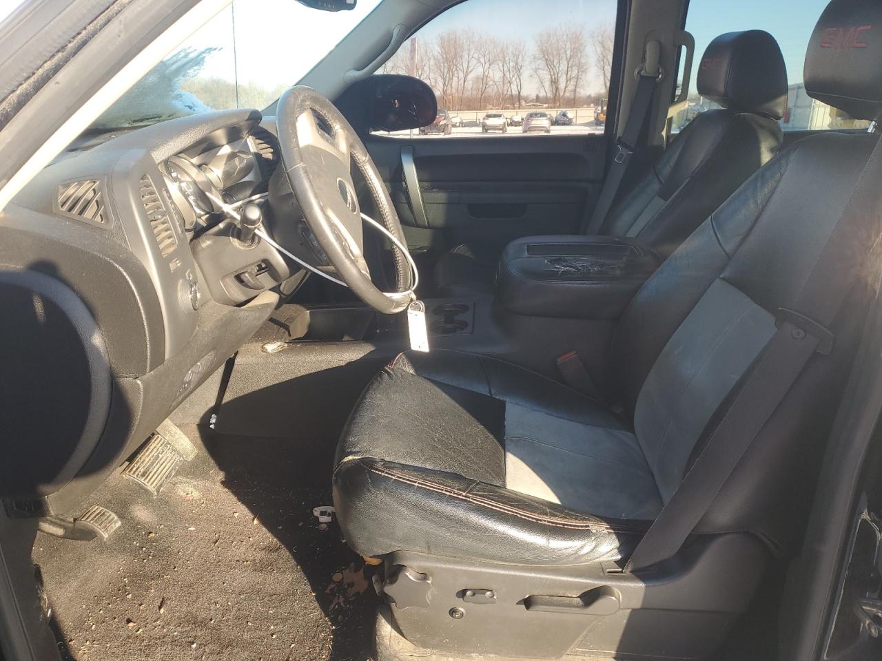 2012 GMC Sierra - Image 7