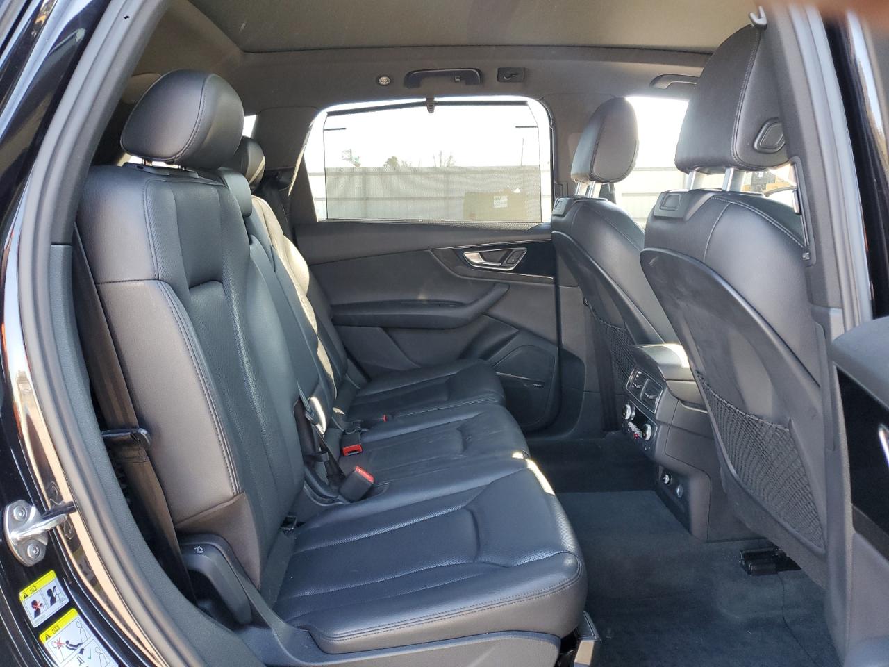 2018 Audi Q7 - Image 11