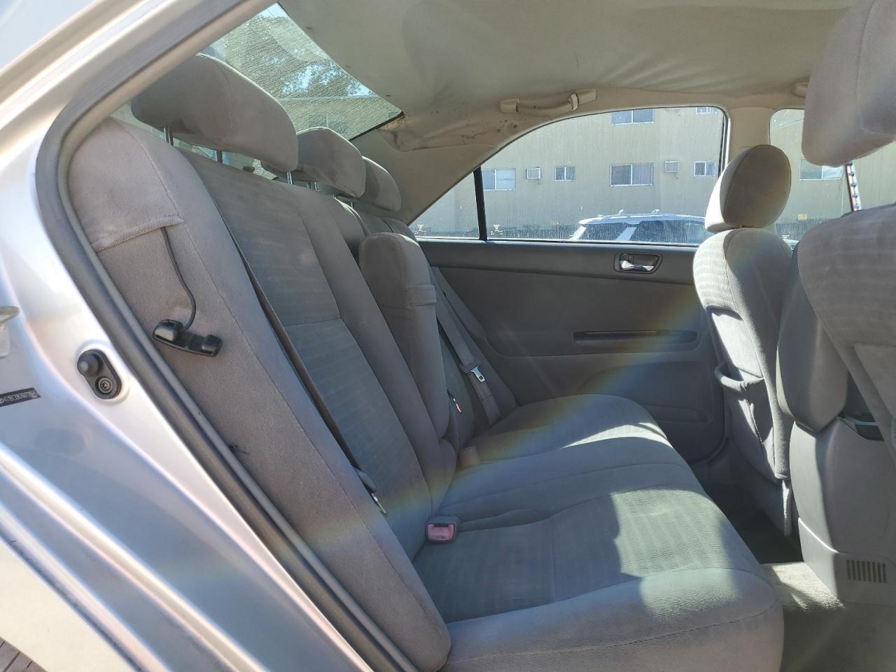 2006 Toyota Camry - Image 10