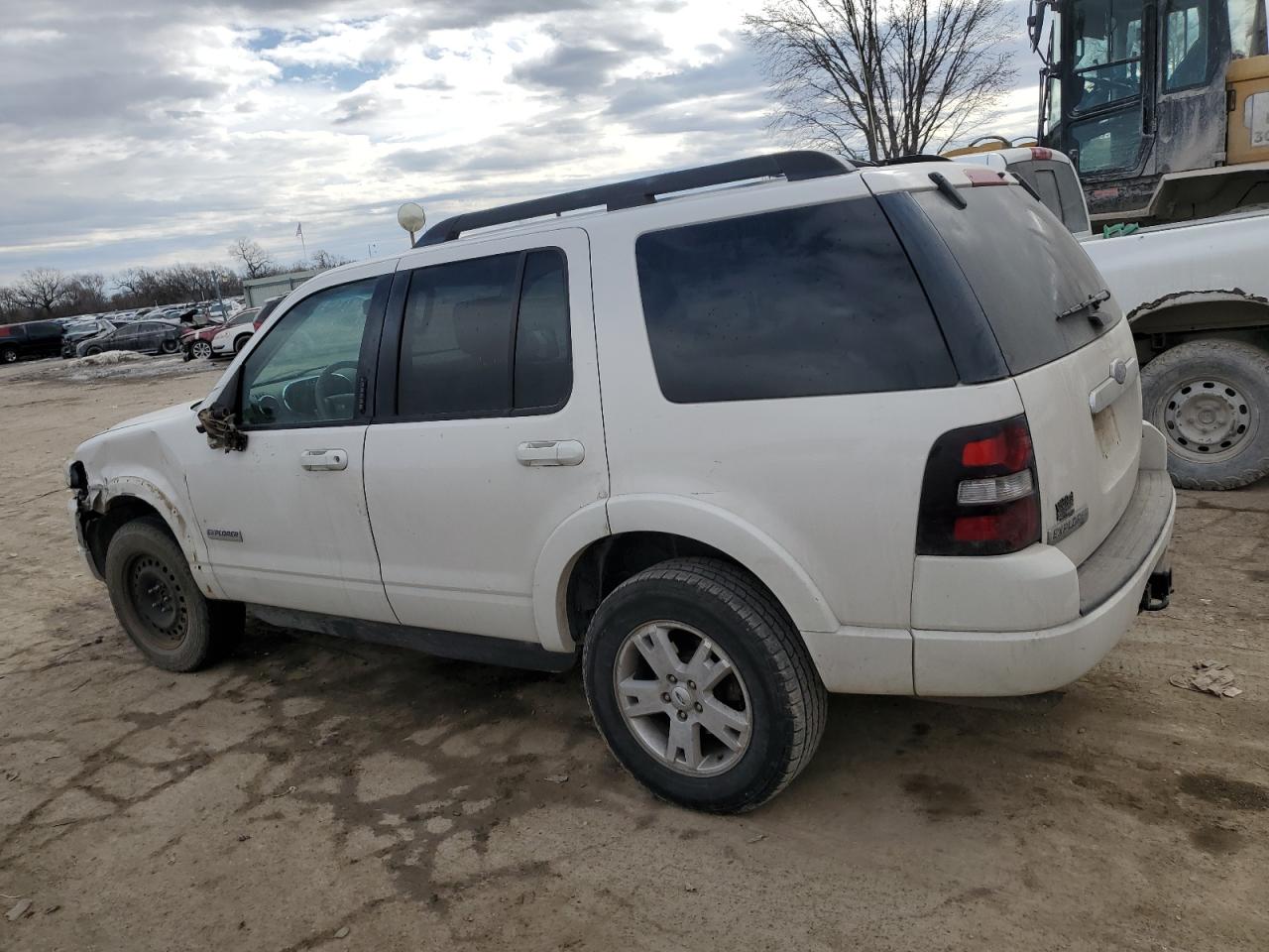 2008 Ford Explorer - Image 2