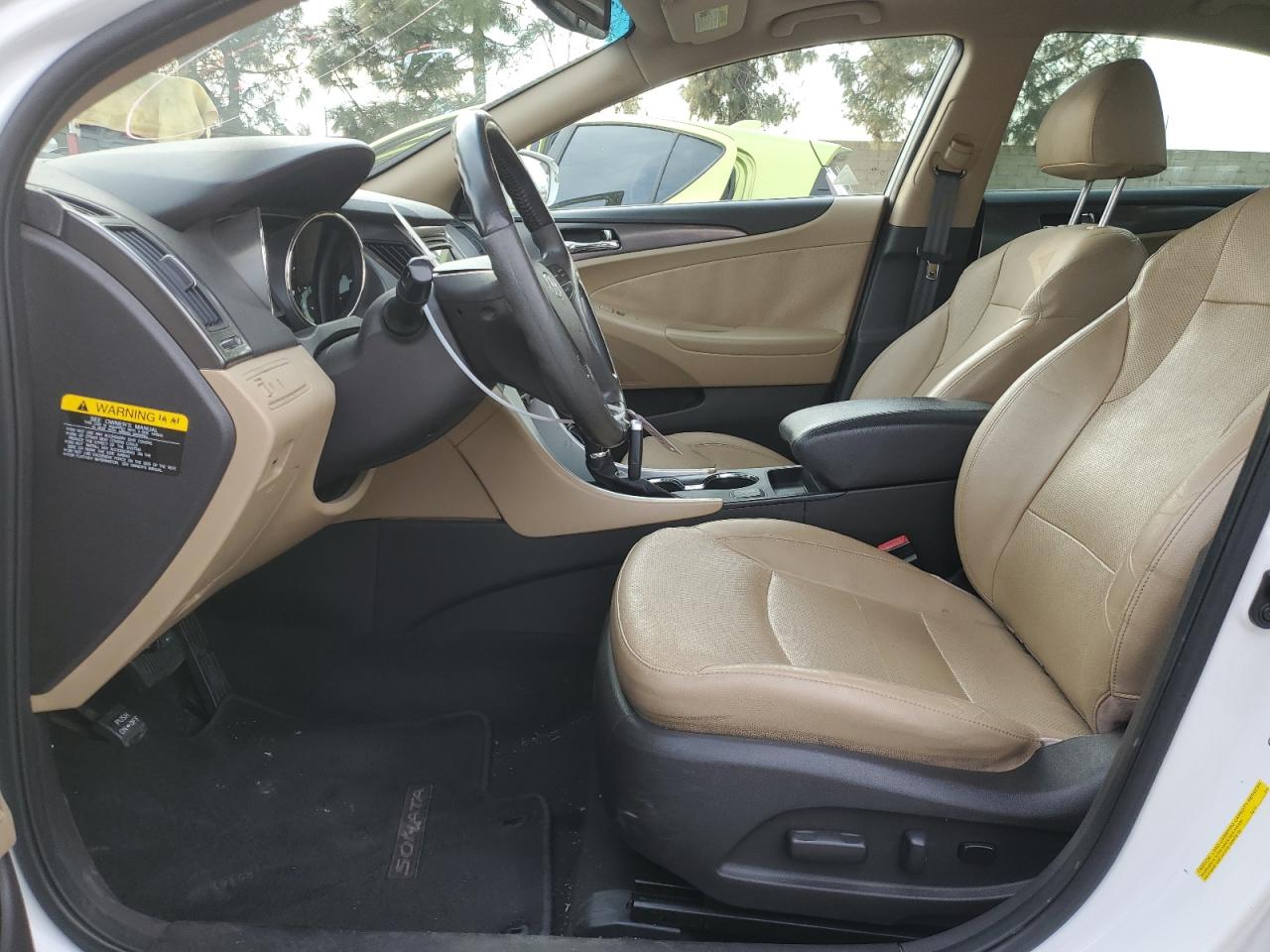 2012 Hyundai Sonata - Image 7
