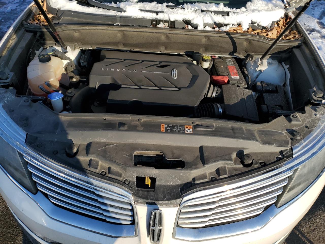 2017 Lincoln MKX - Image 12