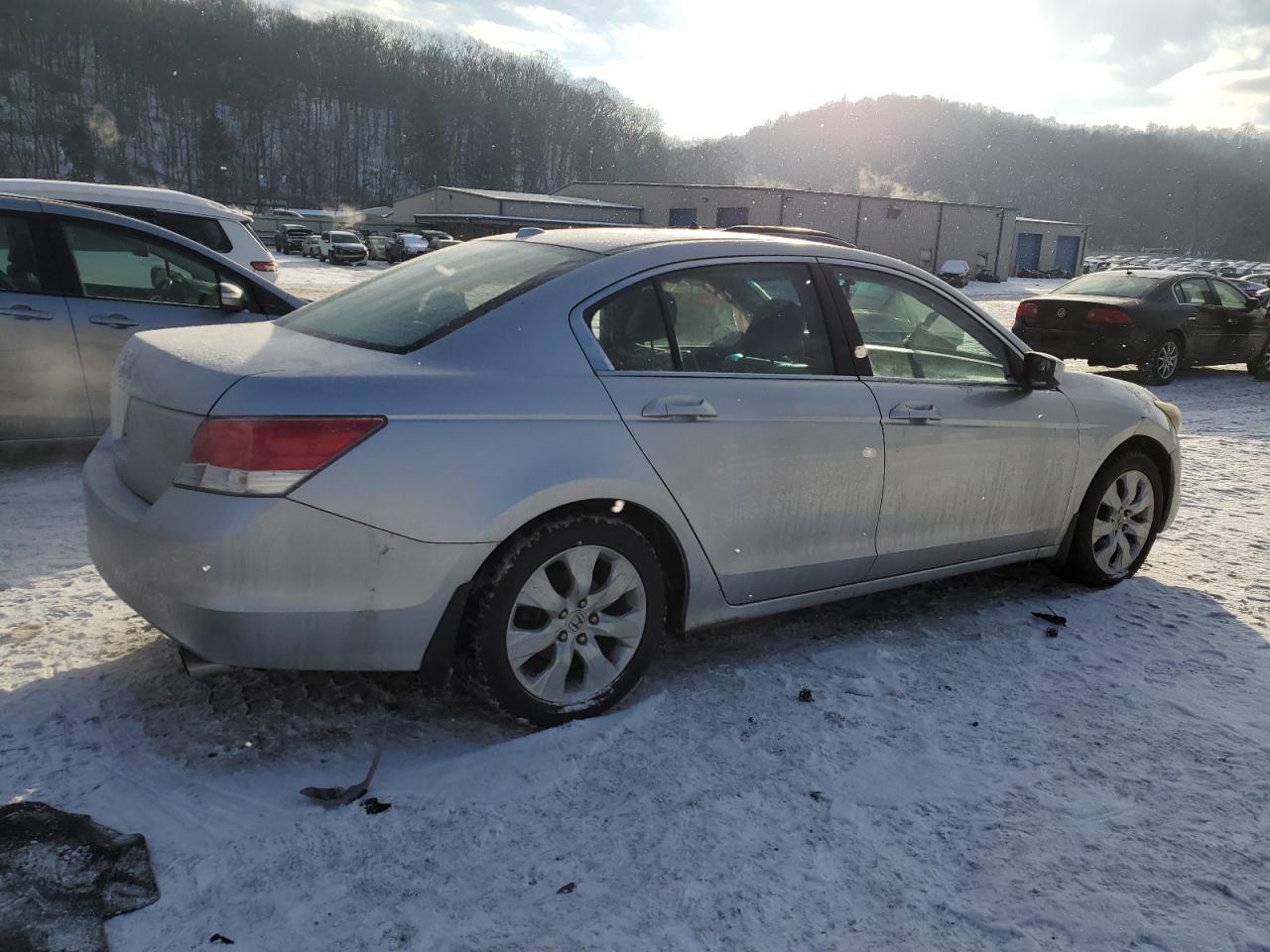 2009 Honda Accord - Image 3