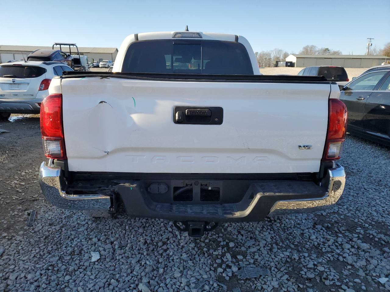 2019 Toyota Tacoma - Image 6