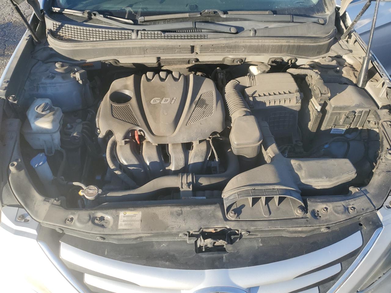 2014 Hyundai Sonata - Image 13