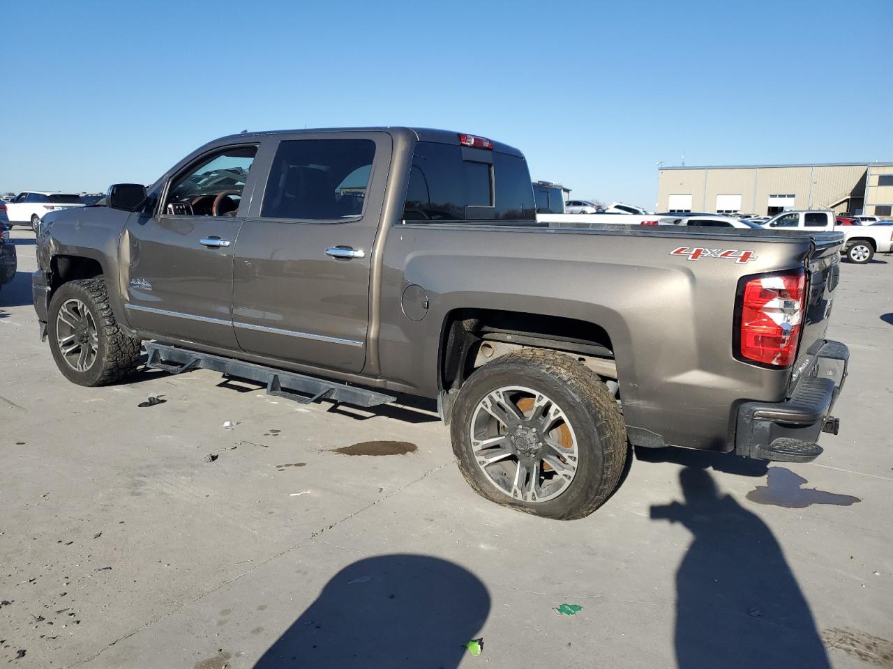 2014 Chevrolet Silverado - Image 2