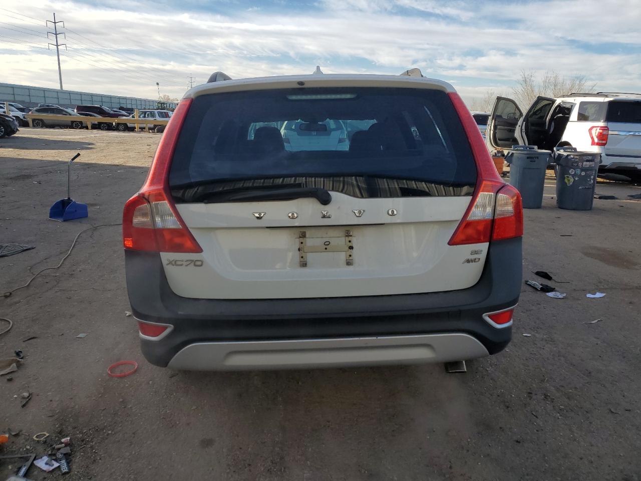 2008 Volvo XC70 - Image 6