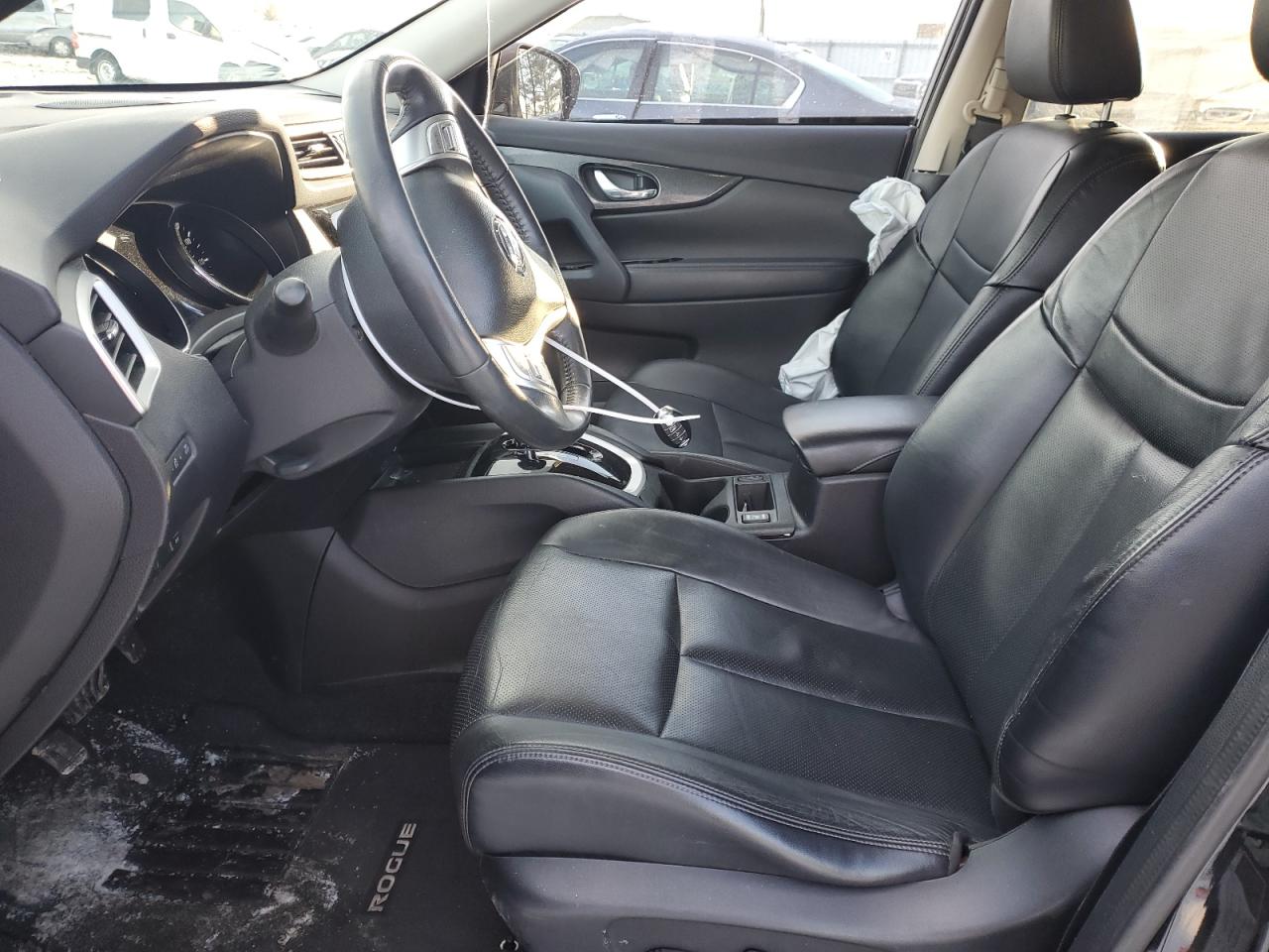 2014 Nissan Rogue - Image 7