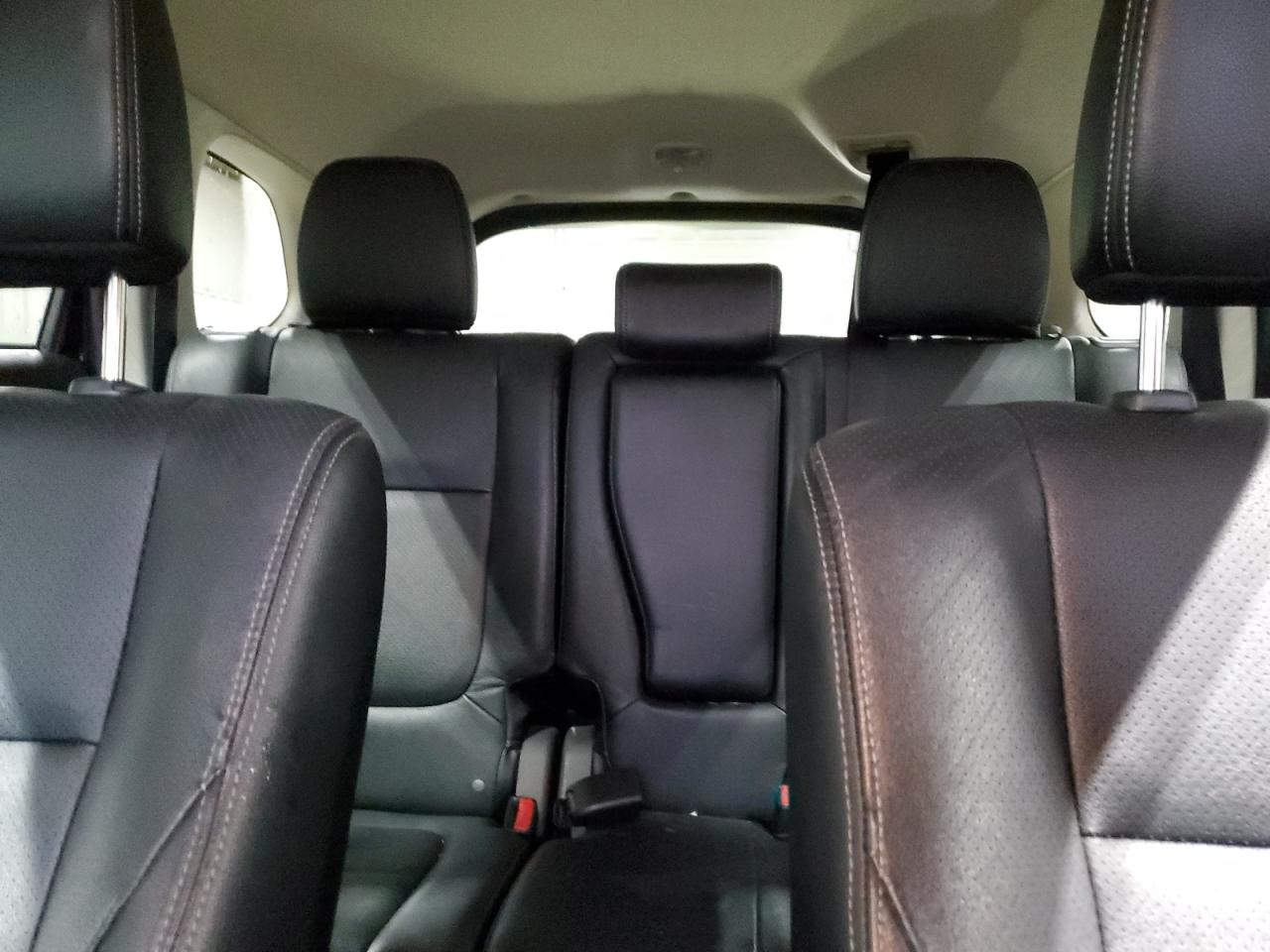 2016 Mitsubishi Outlander - Image 10