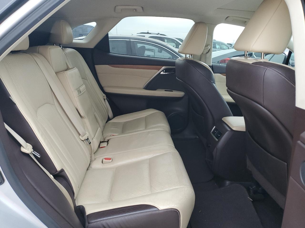 2016 Lexus RX - Image 11