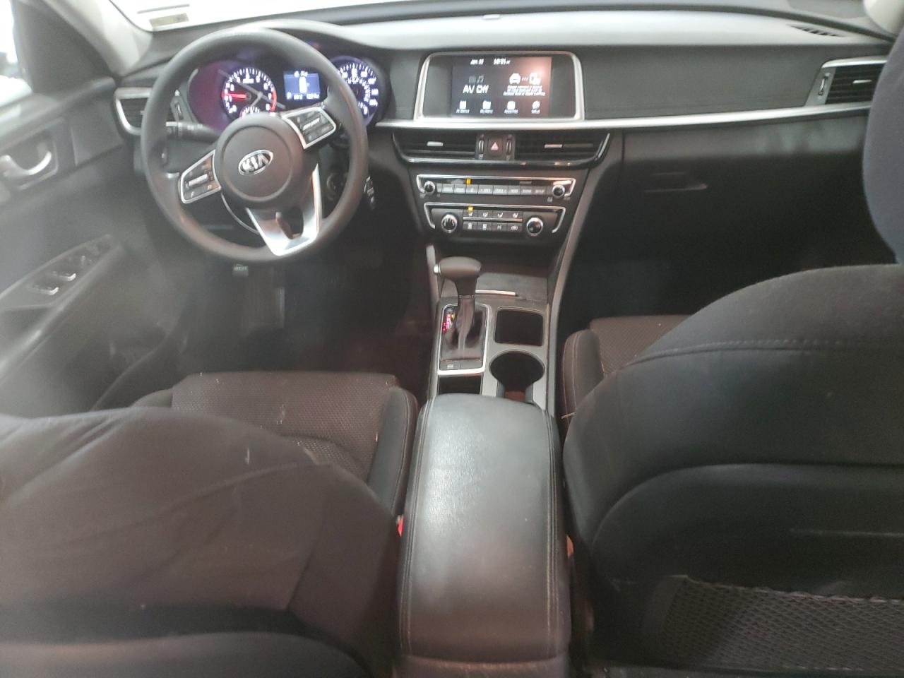 2020 Kia Optima - Image 8