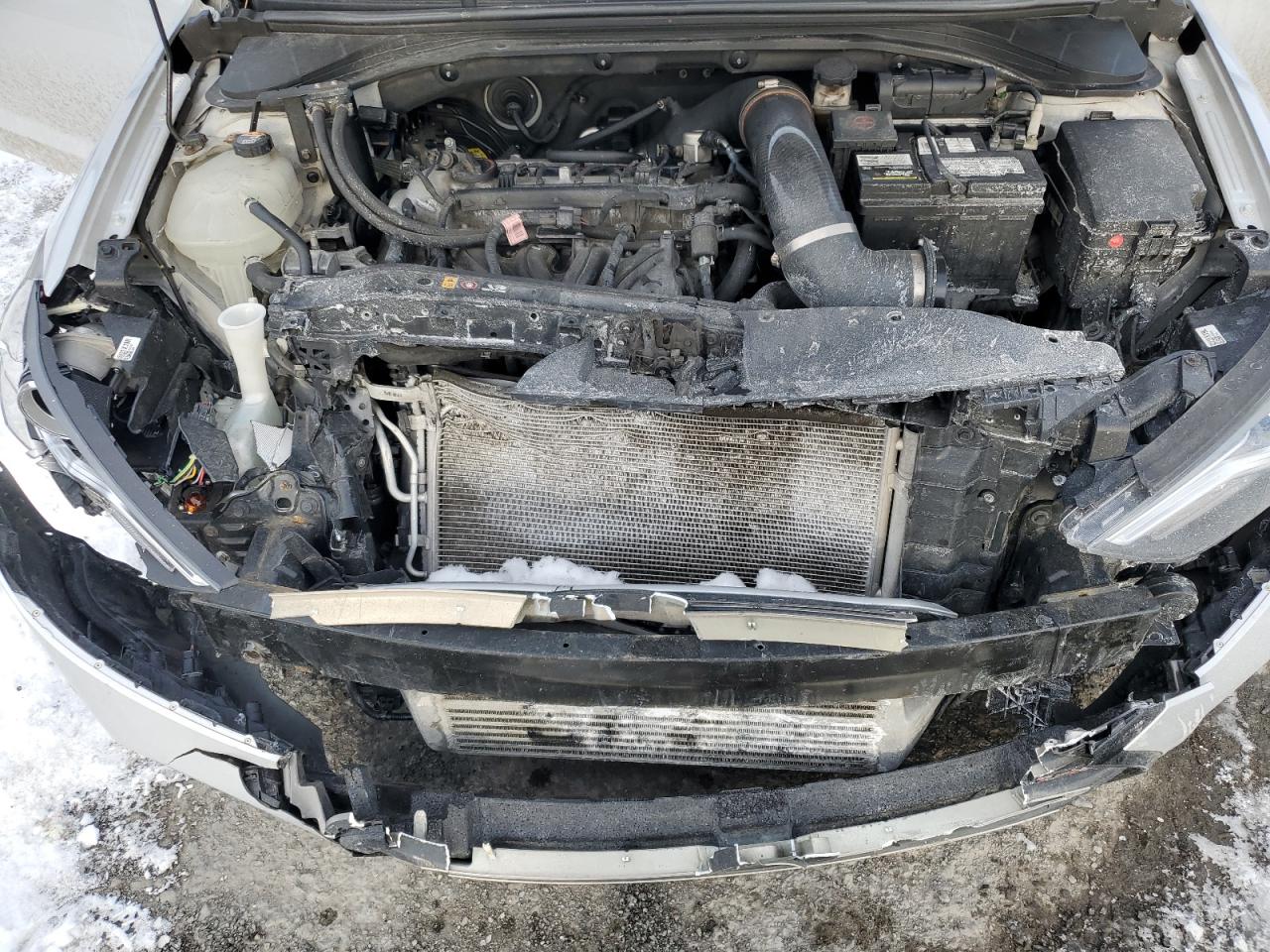 2018 Hyundai Elantra - Image 13