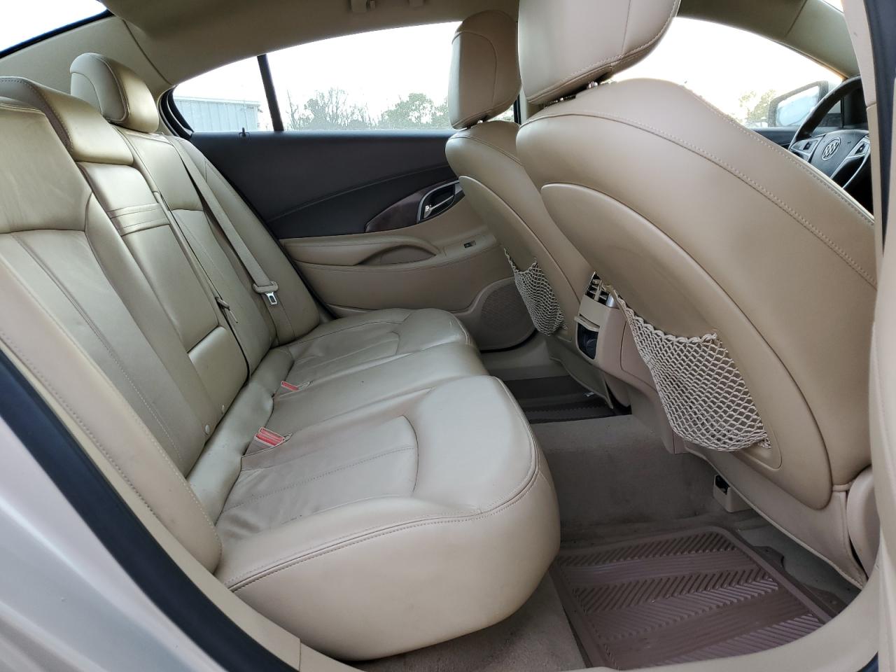 2011 Buick LaCrosse - Image 10