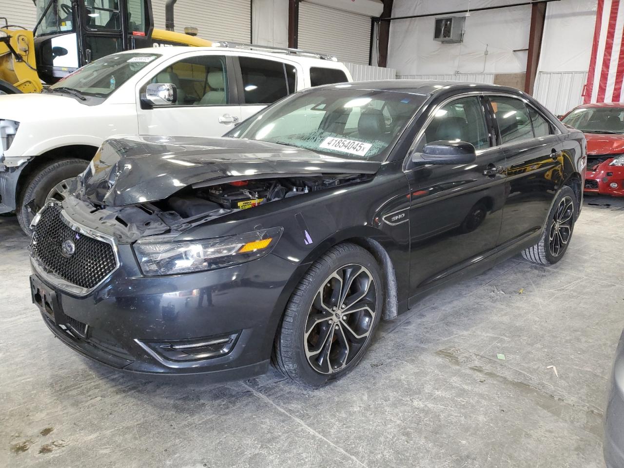 2017 Ford Taurus - Image 1
