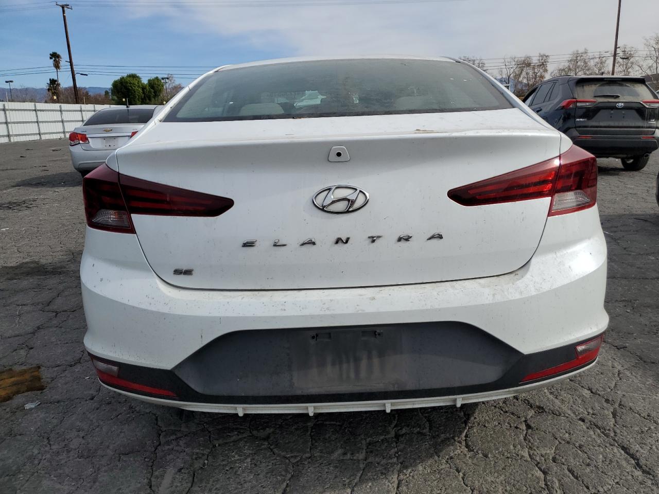 2019 Hyundai Elantra - Image 6