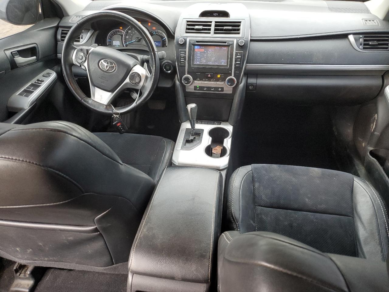 2013 Toyota Camry - Image 8