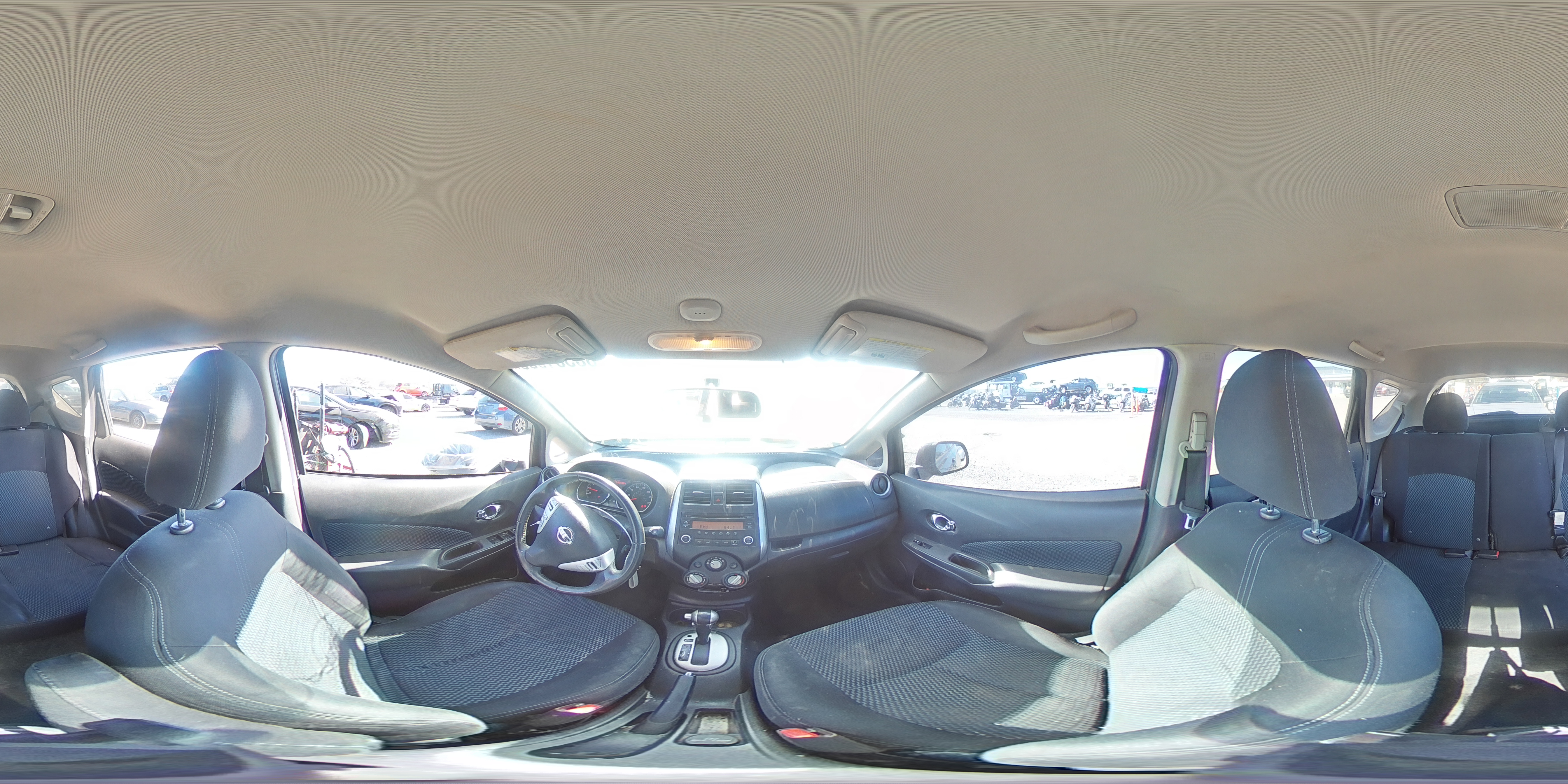 2014 Nissan Versa - Image 13