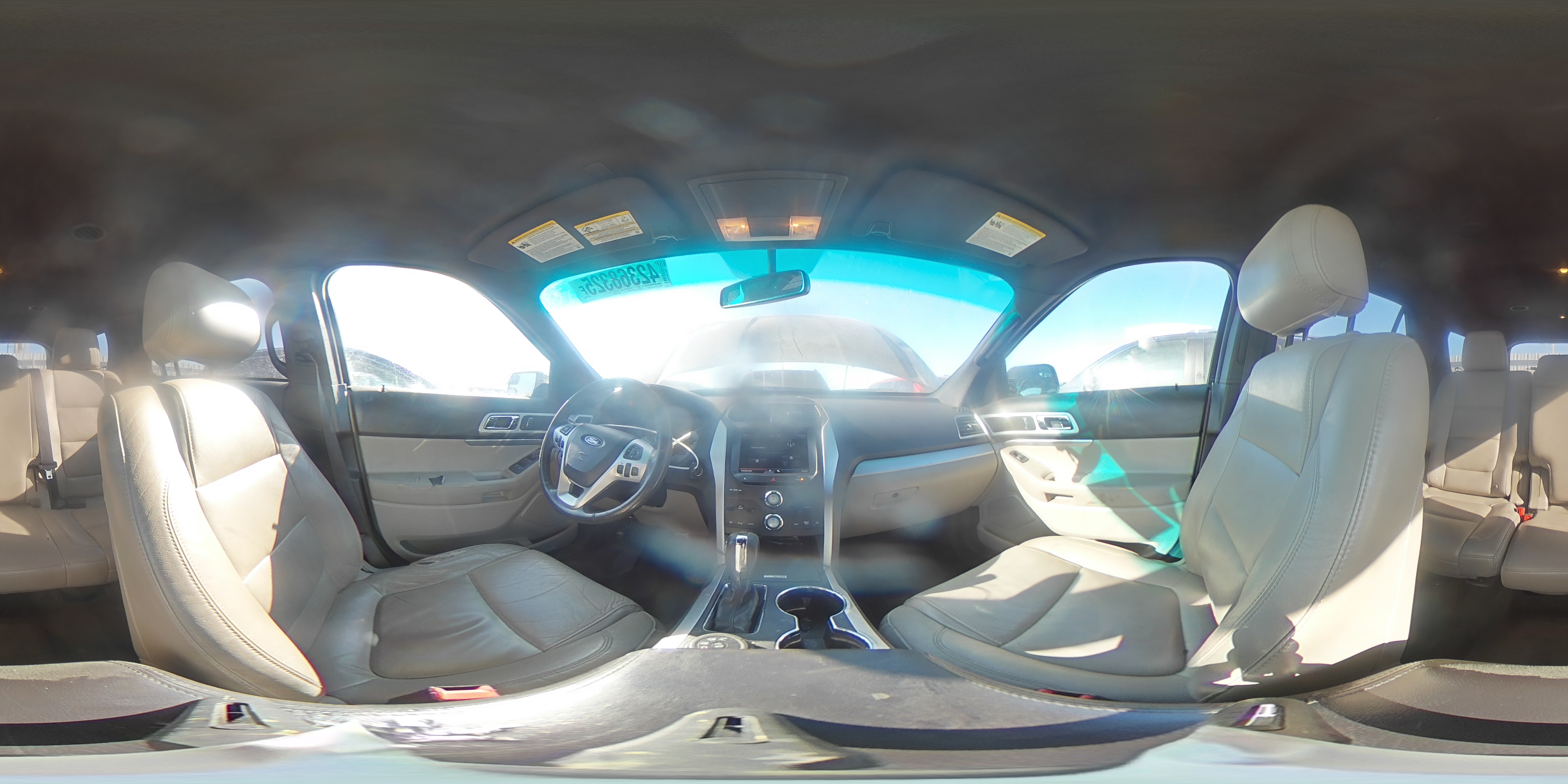 2014 Ford Explorer - Image 14