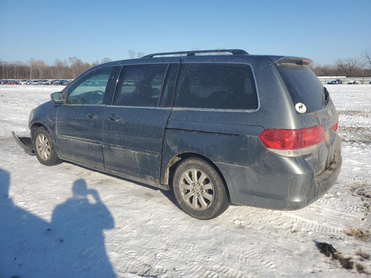 2009 Honda Odyssey - Image 2