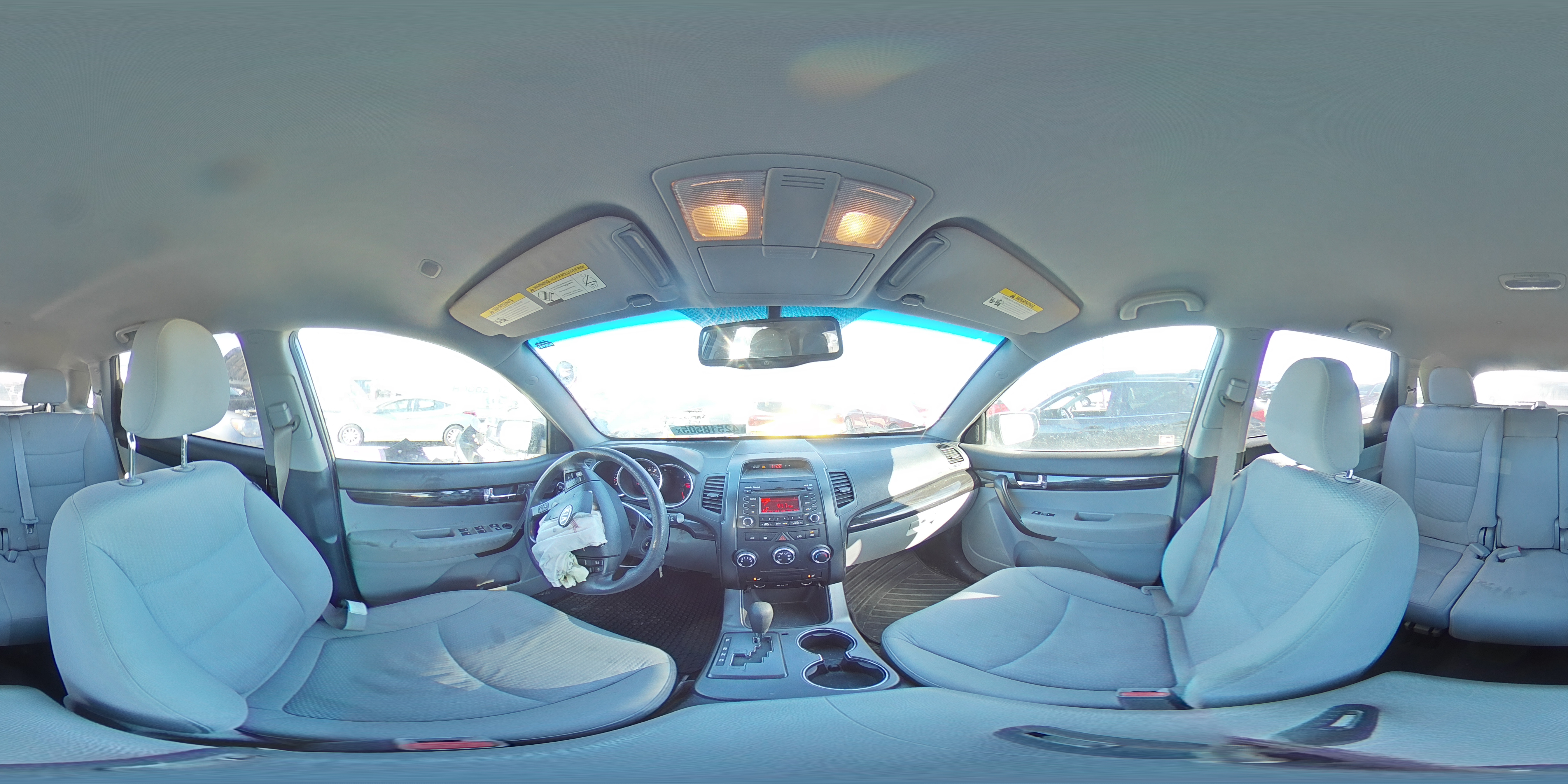 2011 Kia Sorento - Image 14