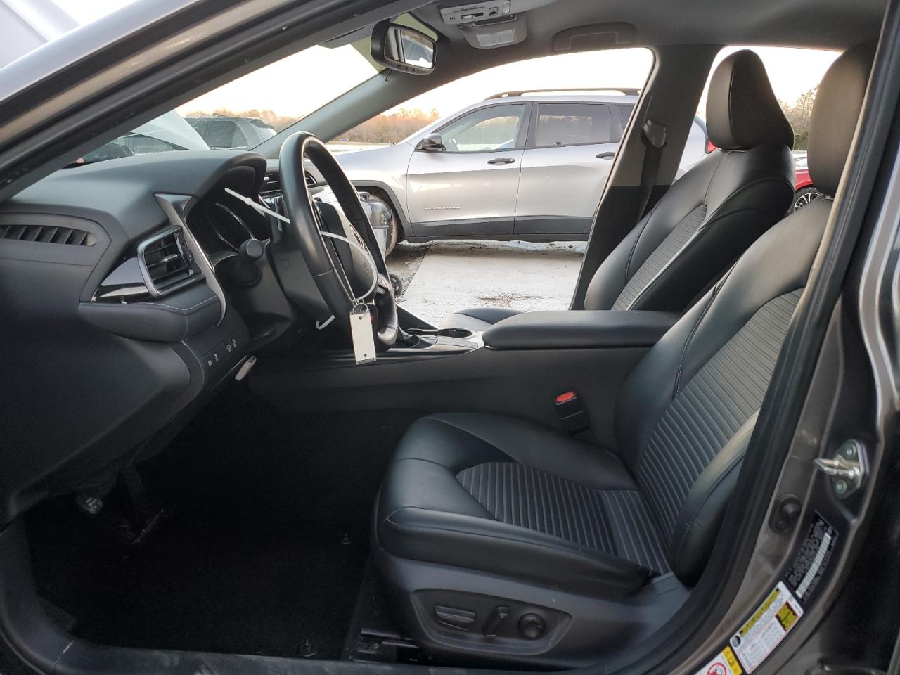 2019 Toyota Camry - Image 7