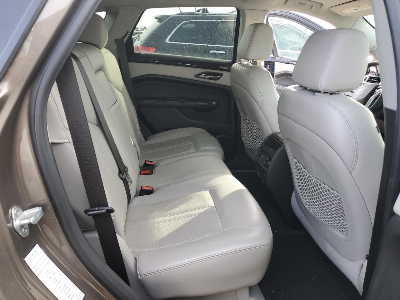 2014 Cadillac SRX - Image 11