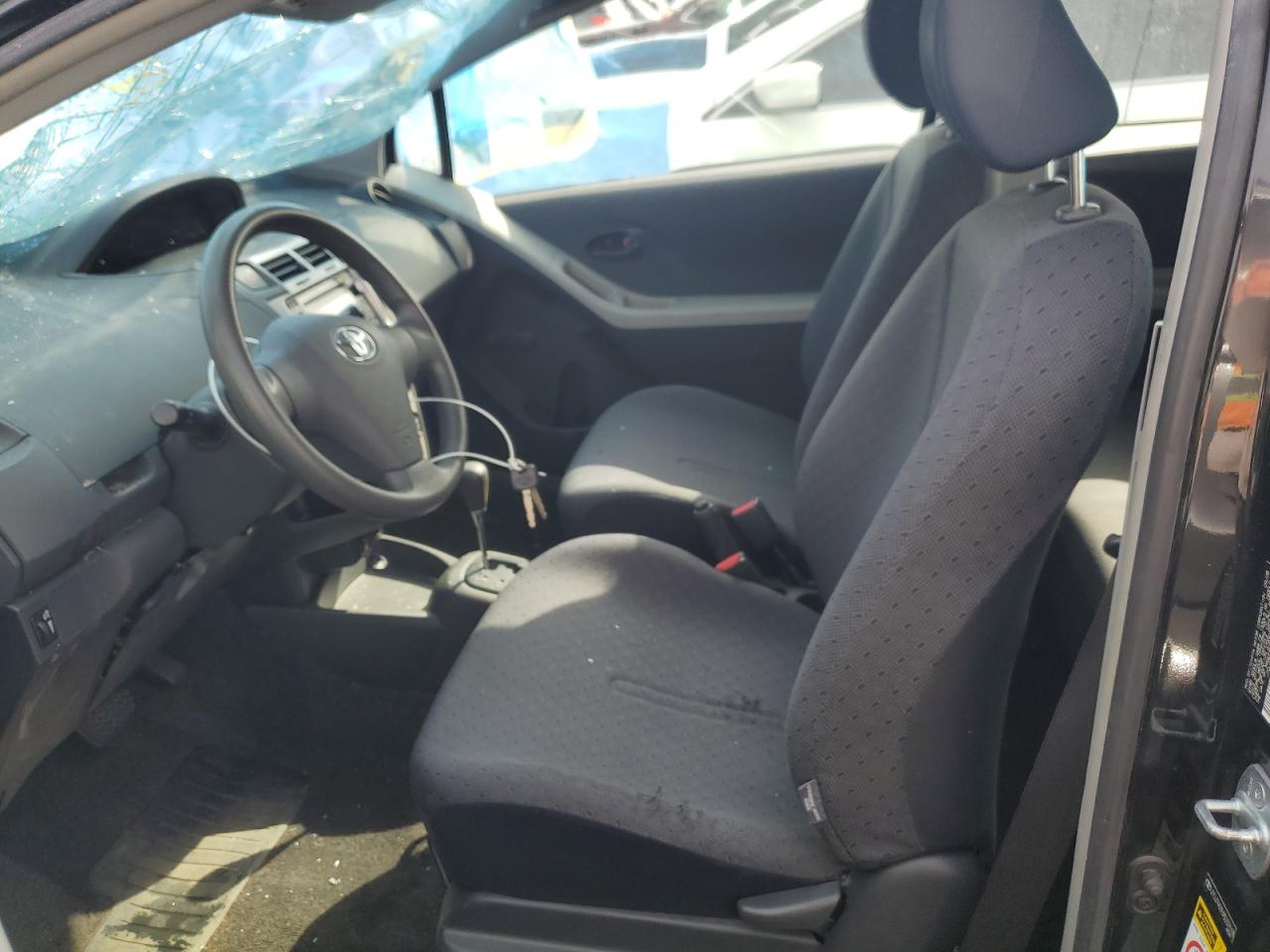 2009 Toyota Yaris - Image 7