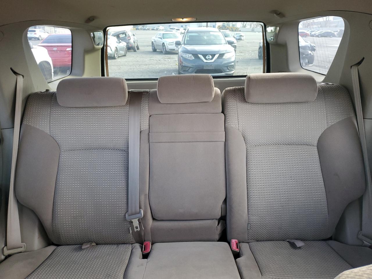 2004 Toyota 4Runner - Image 10